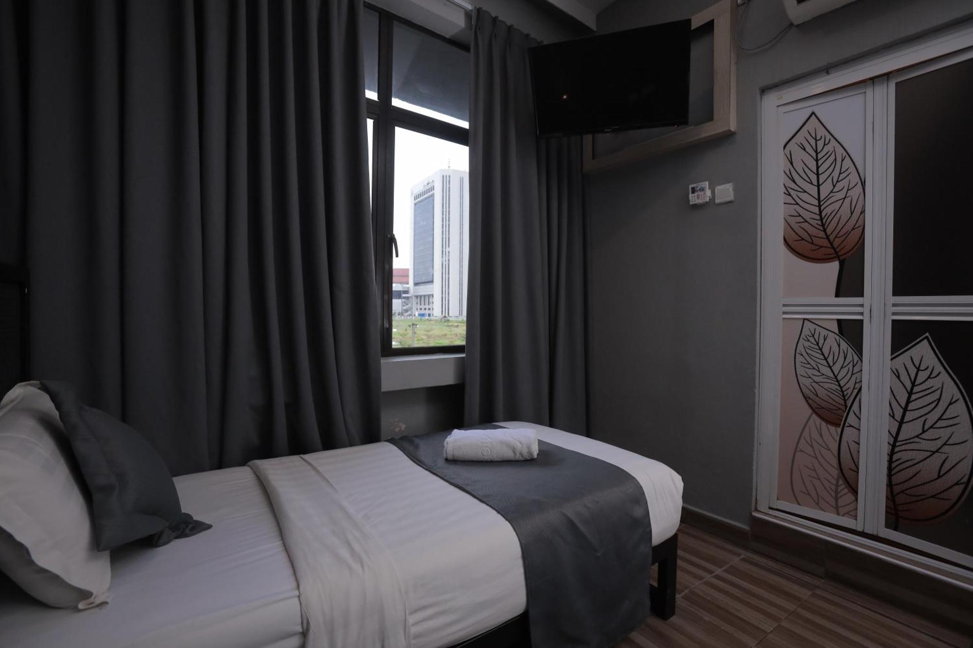 Dj Citi Inn Premier 쿠알라트렝가누 외부 사진